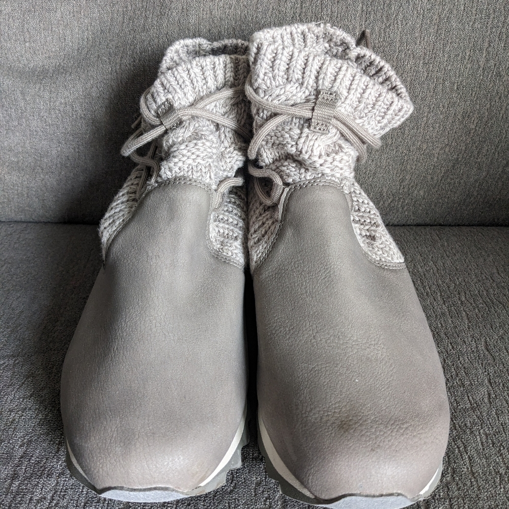 Merrell Alpine Knit Pull On Boot